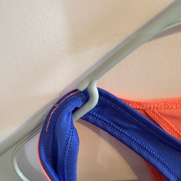 Nike Dri-FIT Peach and Blue Tank Top - Picture 4 of 4